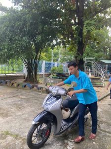 z7157384568022_82bf3626f3b540351fdba2bf53205591